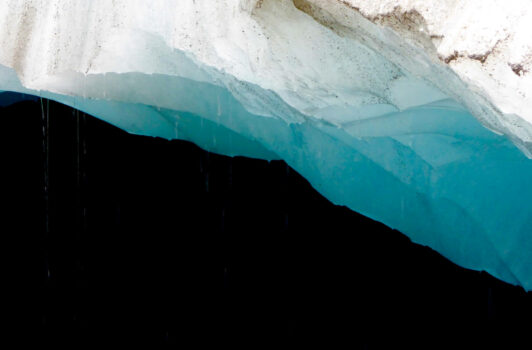 How can banks manage climate-related and environmental financial risks